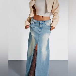 PrettyLittleThing Vintage Mid Wash Split Front Drapey Denim Maxi NWT - 2